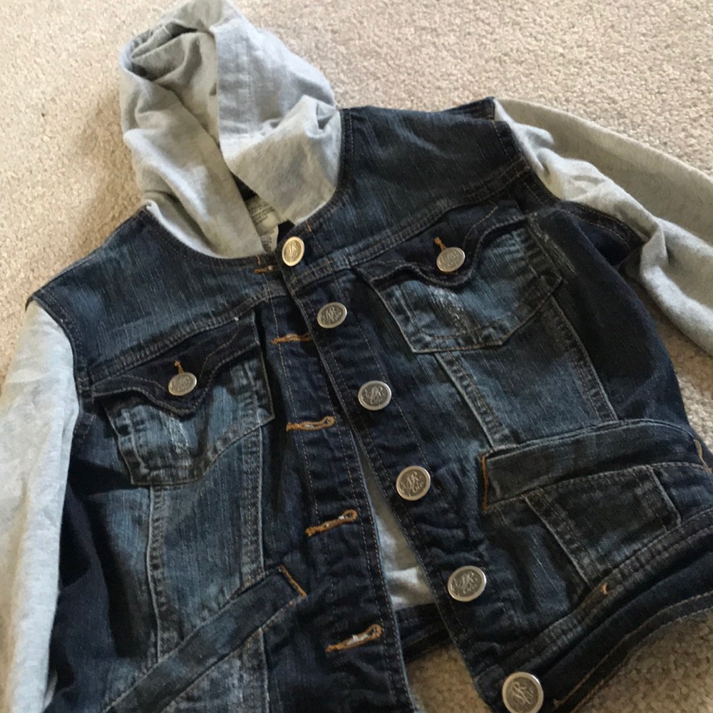 jacket - Picture 2 of 3